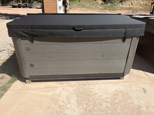 Cal Spa 893B hot tub exterior side view