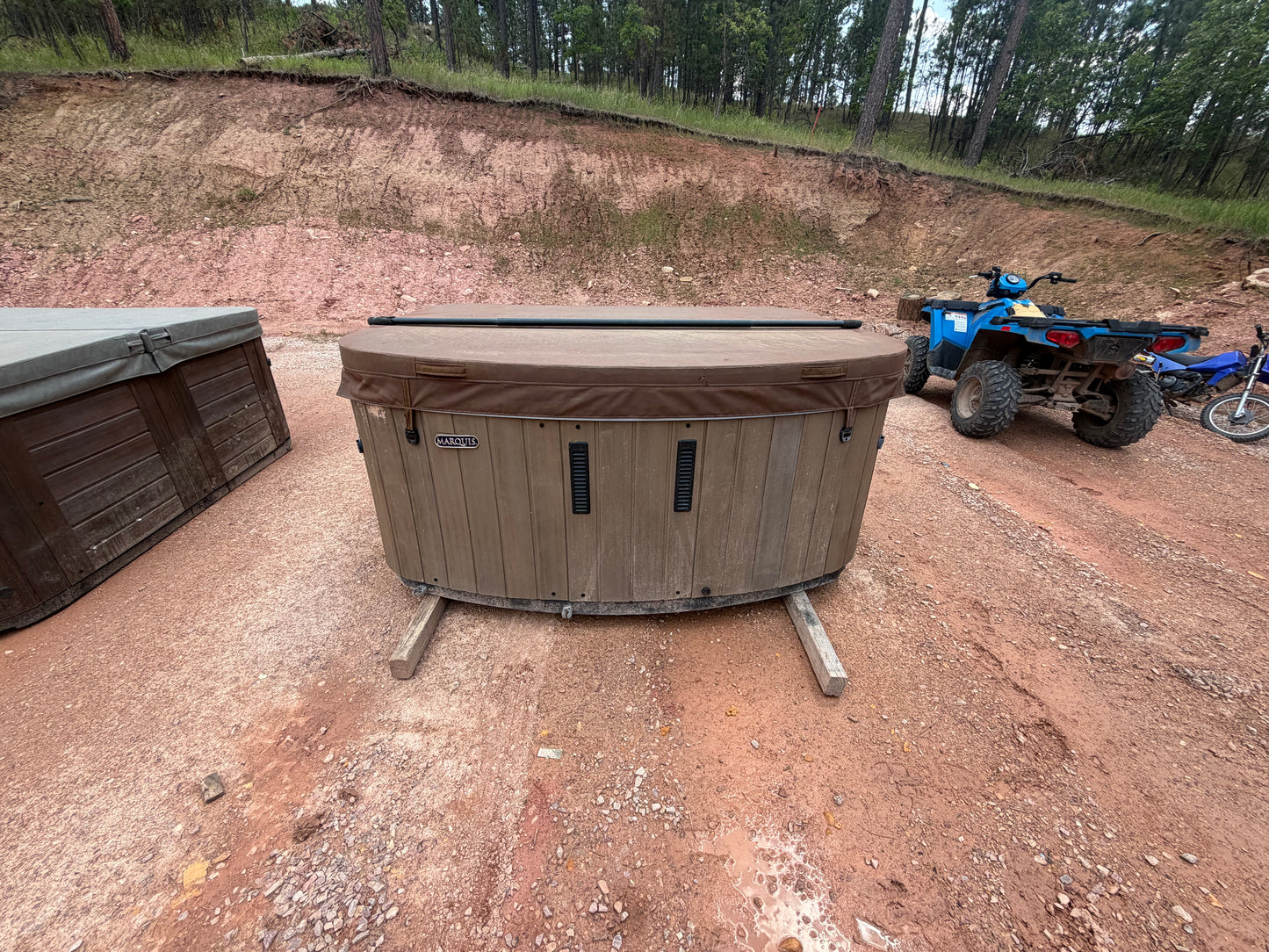 Refurbished 2015 Marquis Spirit hot tub