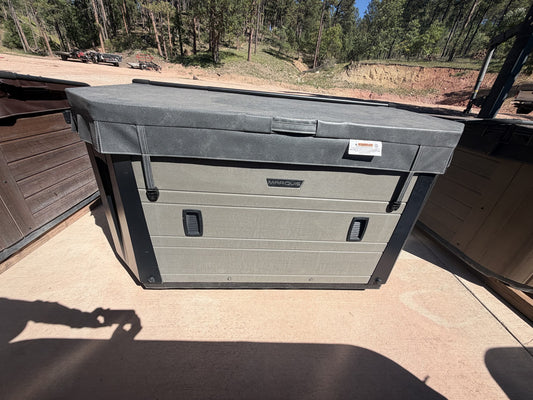 Refurbished Marquis V77L hot tub with cover closed