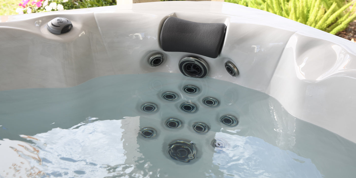 New Clarity Spas Precision 7 Hot Tub