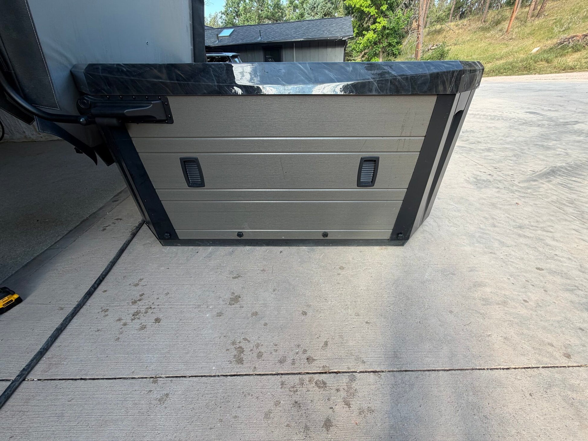 Refurbished 2022 Marquis V77L gray cabinet
